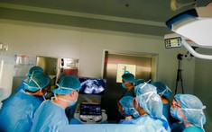 Bệnh viện Singapore gửi gắm hy vọng sang Thành phố Hồ Chí Minh – Trái tim thai nhi được cứu sống