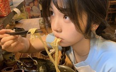 Tháng nào cũng rủ nhau ăn trưa, nhưng không ai chỉ bạn cách thoát cảnh hết tiền