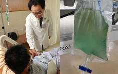 Nam thanh niên 25 tuổi tiểu ra "nước xanh kỳ quái”, hôn mê sâu vì trúng kịch độc thường thấy trong món ăn nhiều người Việt mê