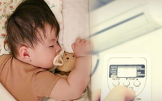 Có 7 nguyên tắc cho trẻ NẰM ĐIỀU HÒA bố mẹ cần phải nhớ lich truc tiep bong da ngoai hang anh con đang bị viêm phổi, viêm phế quản, viêm mũi họng