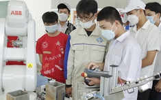 Bài 1: Từ phân luồng đến hướng nghiệp: Cần một hành trình liền mạch cho người học
