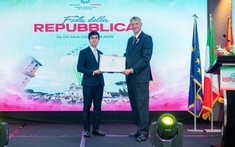 Giảng viên đại hi88. com Tôn Đức Thắng nhận tước hiệu Hiệp sĩ Cộng hòa Italia