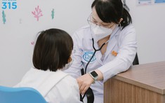 Mùa cao điểm sốt xuất huyết: ba mẹ cần biết đâu là dấu hiệu "cảnh báo" ở trẻ em