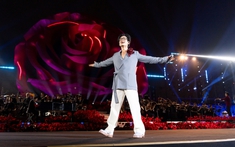Hà Anh Tuấn mời khán giả diện áo dài tham dự Live Concert “Sketch A Rose” nha cai hi88 Los Angeles vào tháng 10
