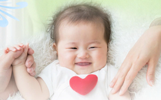 Vì sao trẻ sơ sinh bị ho đờm, khò khè, sổ mũi và cách chăm sóc?