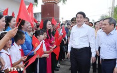Chủ tịch nước Lương Cường dự sinh hoạt chi bộ thôn tại Quảng Ninh