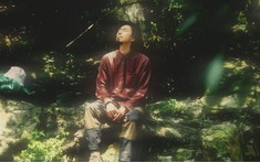 Đen tự nhận “không biết viết nhạc chữa lành”, động viên mọi người tìm bình yên từ những điều giản dị