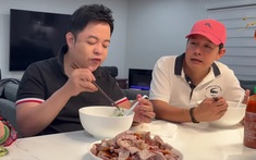 Anh trai Quang Lê bị giật tiền nhà