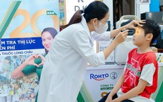 Long Châu và V.Rohto tầm soát thị lực miễn phí – Vì sức khỏe đôi mắt Việt