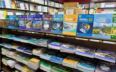 Thị trường sách, đồ dùng học tập sôi động trước thềm năm học mới