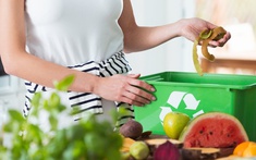 Tôi đã bỏ ngay 4 kiểu tiết kiệm này để bảo vệ tính mạng cả nhà sau khi biết chúng là nguồn cơn khiến bệnh ung thư phát triển