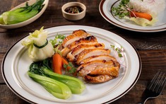 Trở lại trường và khởi động bong da ket qua truc tiep cùng Gà Mỹ nướng ngũ vị