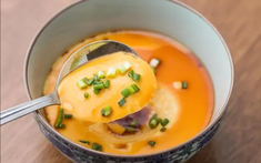 Ăn trứng luộc hay trứng hấp tốt cho sức khỏe hơn?