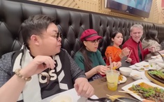 Được vợ chồng tỷ phú Mỹ mời ăn nhà hàng, truc tiep bong da vtv6: "Chọn món nào ngon nhất, mắc nhất cho tôi"