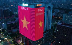 ROX Tower rực rỡ cờ hoa, lan tỏa tinh thần tự hào Việt Nam