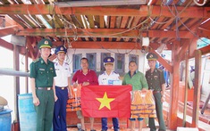 Hải đoàn 42 đồng hành cùng ngư dân Cà Mau chống khai thác IUU, đẩy lùi hiểm họa ma túy