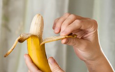 Ăn chuối nên biết điều này để tránh mất dinh dưỡng và mắc bệnh: Bây giờ mới biết cũng chưa muộn, hãy nhắc mọi người trong nhà càng sớm càng tốt