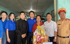 Lê Anh Tuấn đồng hành cùng Đoàn thanh niên Đài Truyền hình TP Hồ Chí Minh