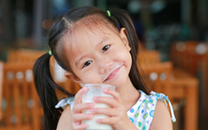 Ra mắt sữa tươi Moozi chuẩn 10 không đến từ thiên nhiên