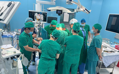 Cứu sống nam sinh 17 tuổi bị chấn thương bụng phức tạp tại đặc khu Côn Đảo