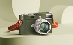 Nhiếp ảnh gia tố cửa hàng UPS vứt thẳng máy ảnh Leica trị giá 270 triệu của mình... vào sọt rác