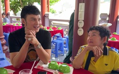 Nam NSƯT tuyên bố thẳng: “Ai muốn cưới mẹ tôi là tôi làm đám cưới đàng hoàng luôn”