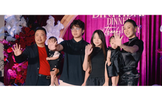 Phương Oanh tổ chức sinh nhật ấm áp tình thân cho Shark Bình, thái độ của 2 con riêng nói lên tất cả