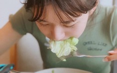 3 loại rau củ là "cứu tinh" cho chị em người gầy nhưng béo bụng, chợ Việt bán đầy còn rất rẻ