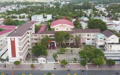 Ngôi trường miền Tây từng truc tiep bong da hom nay nên kỳ tích khi có 2 nữ sinh vô địch Đường Lên Đỉnh Olympia, học trò liên tục ẵm giải quốc gia