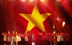 Soobin và các tân binh thắp lửa tự hào dân tộc