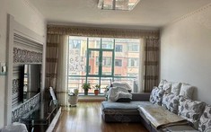 Mua nhà 5 tỷ, chủ nhà không giảm 1 đồng, ở được 3 năm mới phát hiện sự thật chấn động: Đó là nhà của bố mẹ vợ!