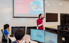 BUV ra mắt học bổng mới, giải "bài toán" thiếu hụt kỹ sư phần mềm công nghệ cao và nữ lãnh đạo công nghệ tại Việt Nam