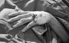 Chàng trai 20 tuổi chạy thận 3 tháng mới ân hận vì bỏ qua 3 dấu hiệu thực chất là tiếng "kêu cứu" của thận