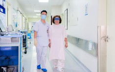 Ung thư phổi giai đoạn đầu thường diễn tiến âm thầm: Có 5 dấu hiệu cần đặc biệt lưu ý