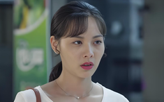 Chị chồng bỗng hỏi xin số tài khoản rồi chuyển cho 200 triệu kèm một dòng tin nhắn mà đọc xong, tôi chẳng hiểu gì