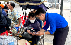 “Sáu năm bền bỉ đồng hành” hơn 4.200 tấm vé đưa sinh viên, người lao động khó khăn về nhà đón Tết 2026