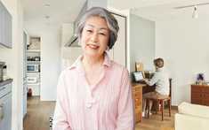 62 tuổi, sống một mình trong căn hộ 51m²: Không mua thêm đồ, không chi tiêu dư, nhưng mỗi ngày đều dễ chịu và an tâm về tiền bạc