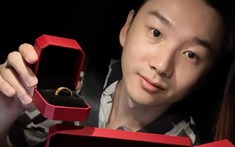 Người đàn ông có 5,95 tỷ đồng trong 10 phút nhờ bán 28 món vàng mua tặng vợ trong 15 năm