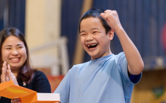 “Chị ơi, em ngoan rồi” và niềm vui của những em bé đặc biệt