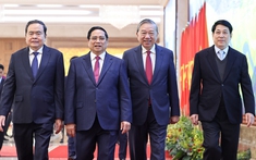 Tổng Bí thư Tô Lâm và các đồng chí lãnh đạo chủ chốt dự Hội nghị toàn quốc Chính phủ và chính quyền địa phương