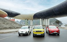 Đi dịch vụ, vượt đèo, xuyên Việt: Xe VinFast “bền sức” đến đâu?