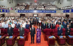 Lễ khai khóa Đại học Quốc gia Thành phố Hồ Chí Minh năm 2026: Khát vọng tự chủ công nghệ chiến lược bằng nhân tài Việt Nam