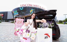 Đến Vincom dịp 20/10: Đi xe hoa hồng, tư vấn phong cách từ stylist, tận hưởng ngày hội "Chiều Nàng Như Ý"