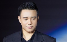 Nam ca sĩ SN 1993 phải đi ship cam, may mắn vì có vợ kém 6 tuổi