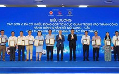 Thành phố Hồ Chí Minh siết chặt quản lý an toàn thực phẩm từ trường học đến cửa ngõ nhập khẩu