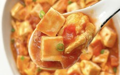 Đừng chỉ nấu đậu phụ theo kiểu truyền thống nữa! Hãy thử công thức này - món ăn có vị chua ngọt, hấp dẫn