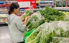 Gần Tết đi chợ mua rau cần thận trọng với 6 loại rau dễ tồn dư thuốc trừ sâu, đừng bỏ qua những lưu ý quan trọng này