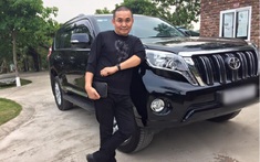 "Tùng Lò Gạch" giàu có tuổi xế chiều: Rảnh thì ra khách sạn ăn, làm việc theo cơn