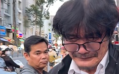 Nam NSƯT 64 tuổi: "Tôi vừa đi về nhà vừa khóc nức nở"