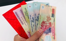 Mùng 3 Tết, chị dâu lặng lẽ trả lại phong bao lì xì và nói một câu khiến tôi ám ảnh